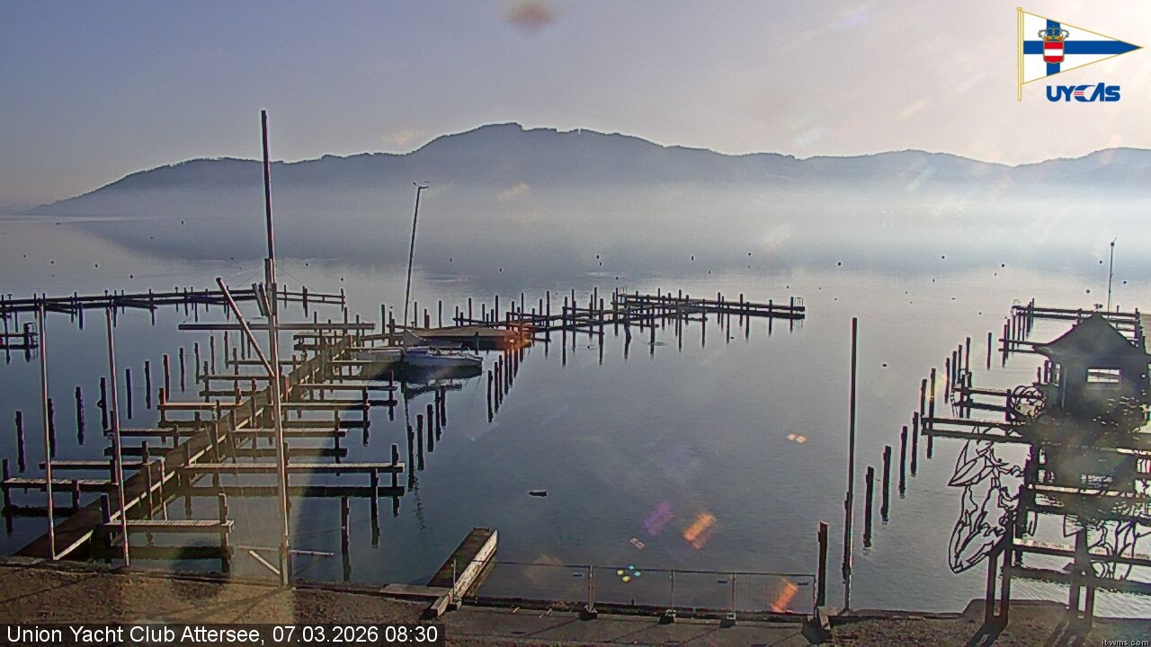 Archiv Foto Webcam Blick vom Union Yacht Club am Attersee