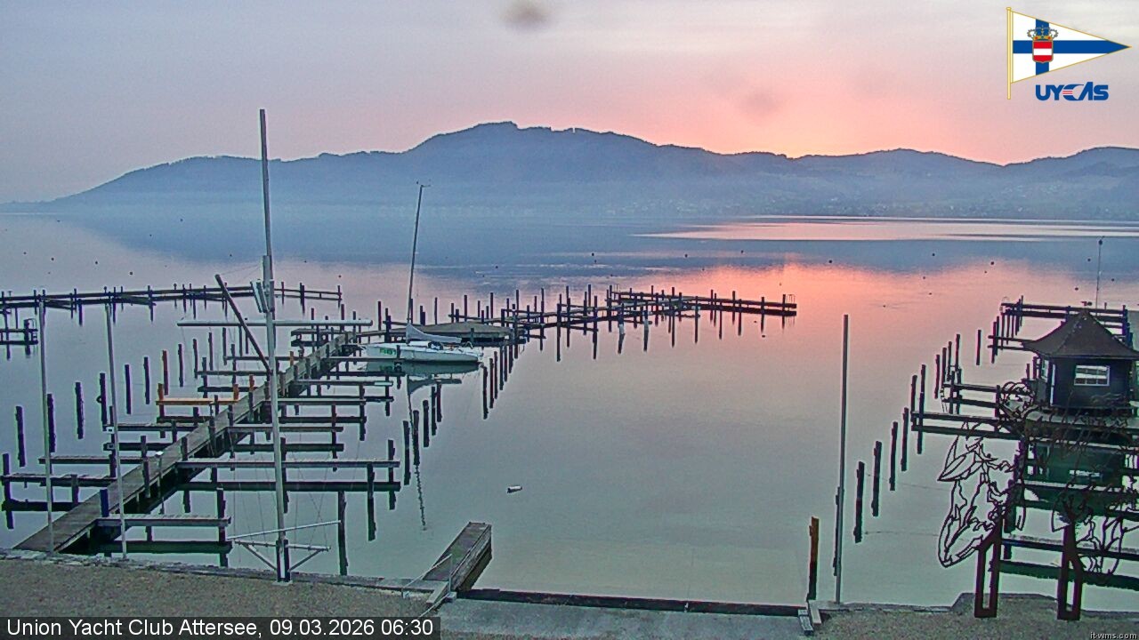 Archiv Foto Webcam Blick vom Union Yacht Club am Attersee