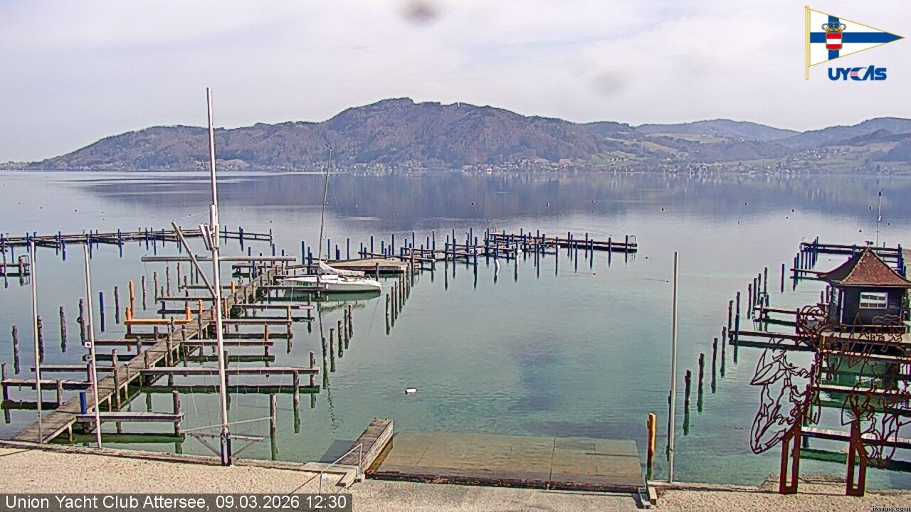 Archiv Foto Webcam Blick vom Union Yacht Club am Attersee