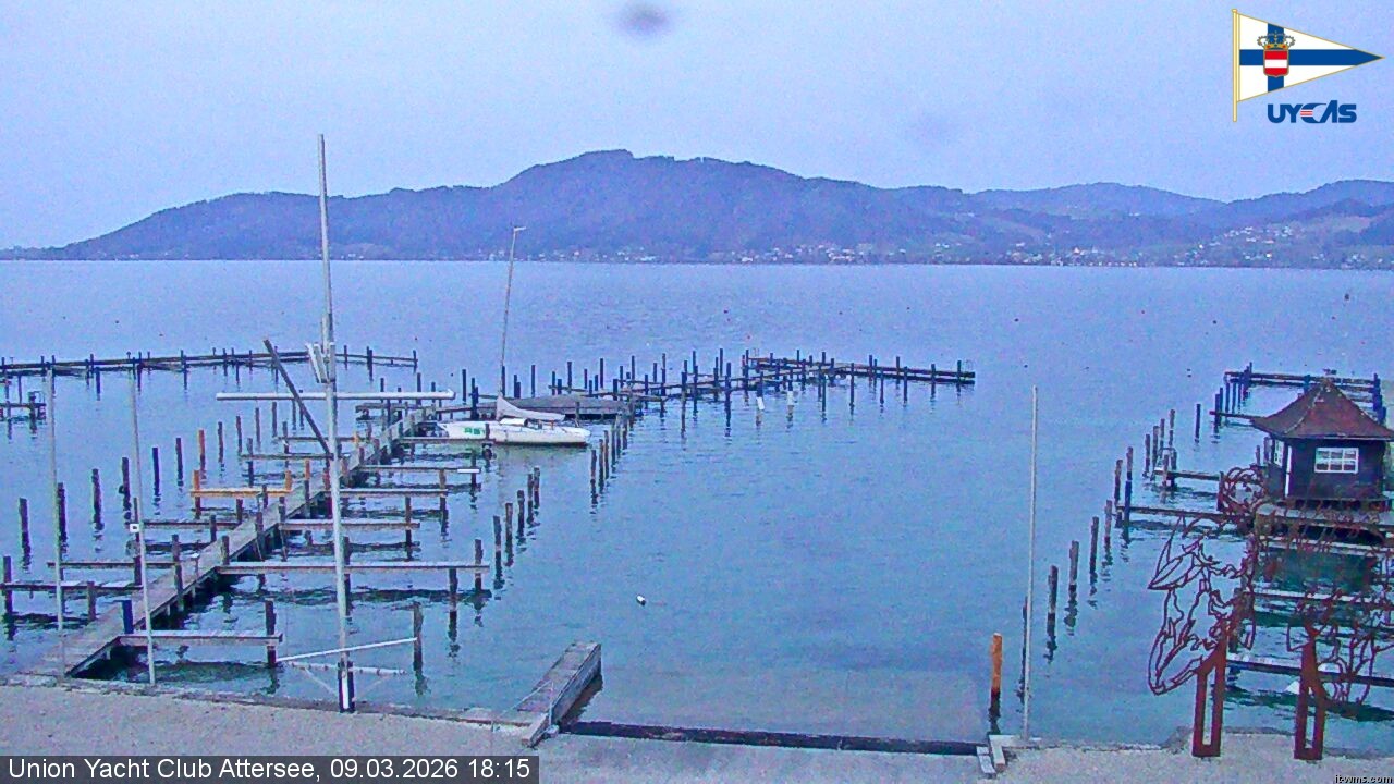 Archiv Foto Webcam Blick vom Union Yacht Club am Attersee