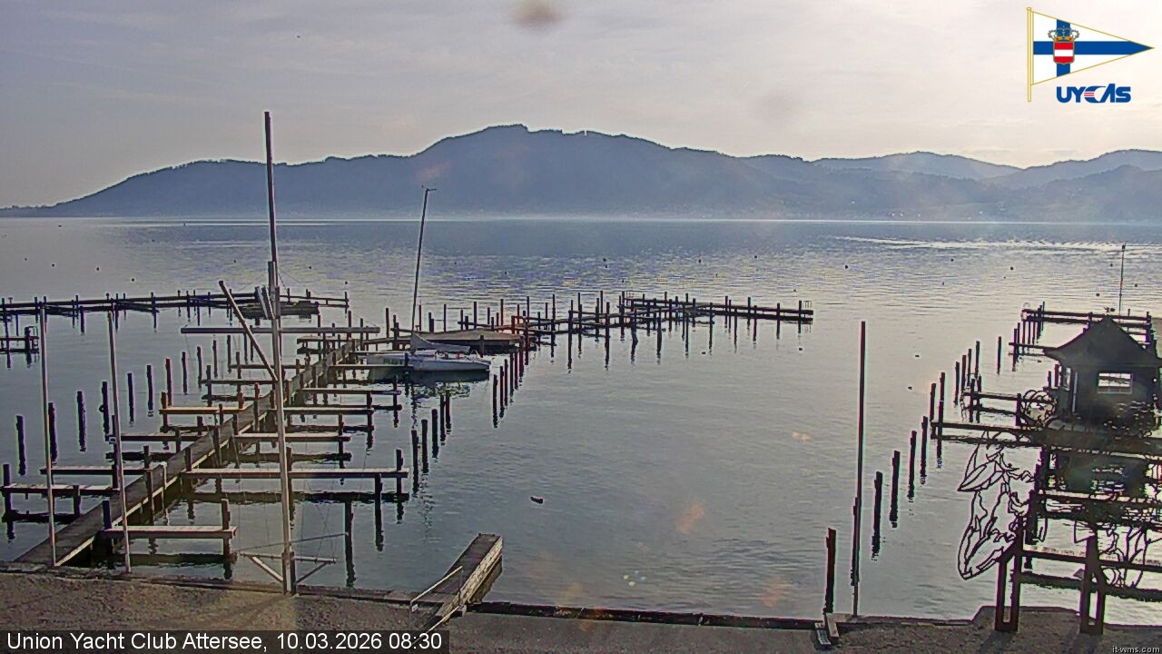 Archiv Foto Webcam Blick vom Union Yacht Club am Attersee