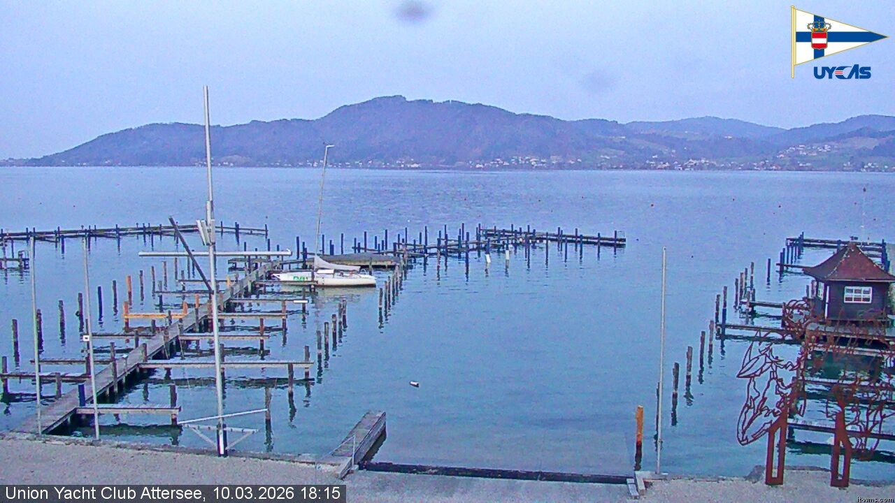 Archiv Foto Webcam Blick vom Union Yacht Club am Attersee