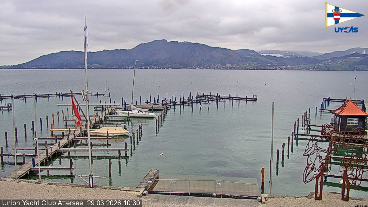 Archiv Foto Webcam Blick vom Union Yacht Club am Attersee