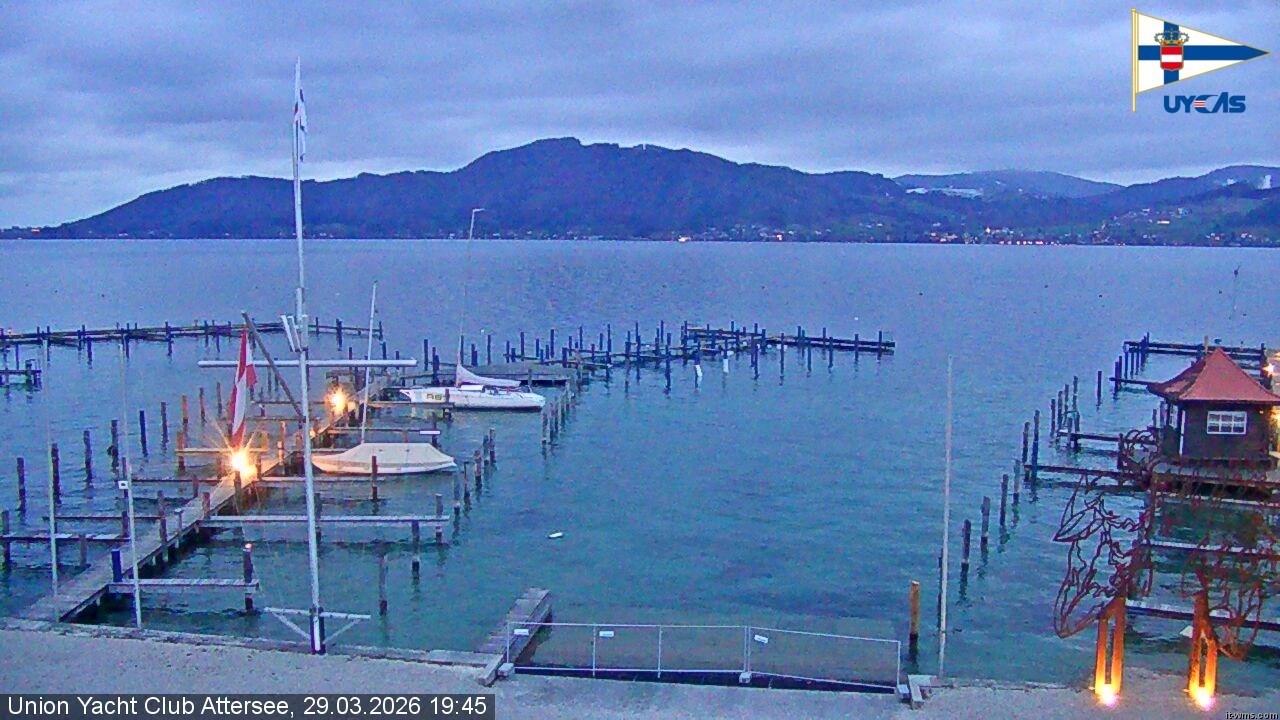 Archiv Foto Webcam Blick vom Union Yacht Club am Attersee