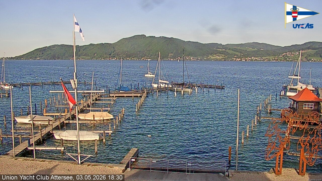 Archiv Foto Webcam Blick vom Union Yacht Club am Attersee