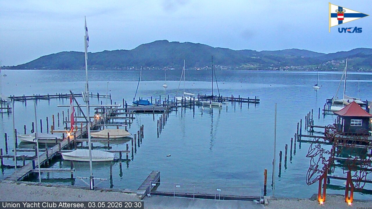 Archiv Foto Webcam Blick vom Union Yacht Club am Attersee