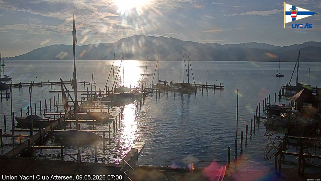 Archiv Foto Webcam Blick vom Union Yacht Club am Attersee
