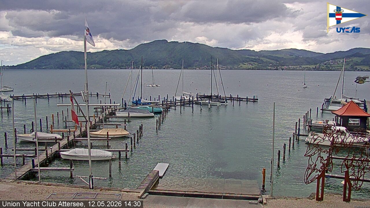 Archiv Foto Webcam Blick vom Union Yacht Club am Attersee