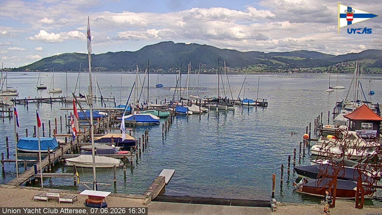 Archiv Foto Webcam Blick vom Union Yacht Club am Attersee