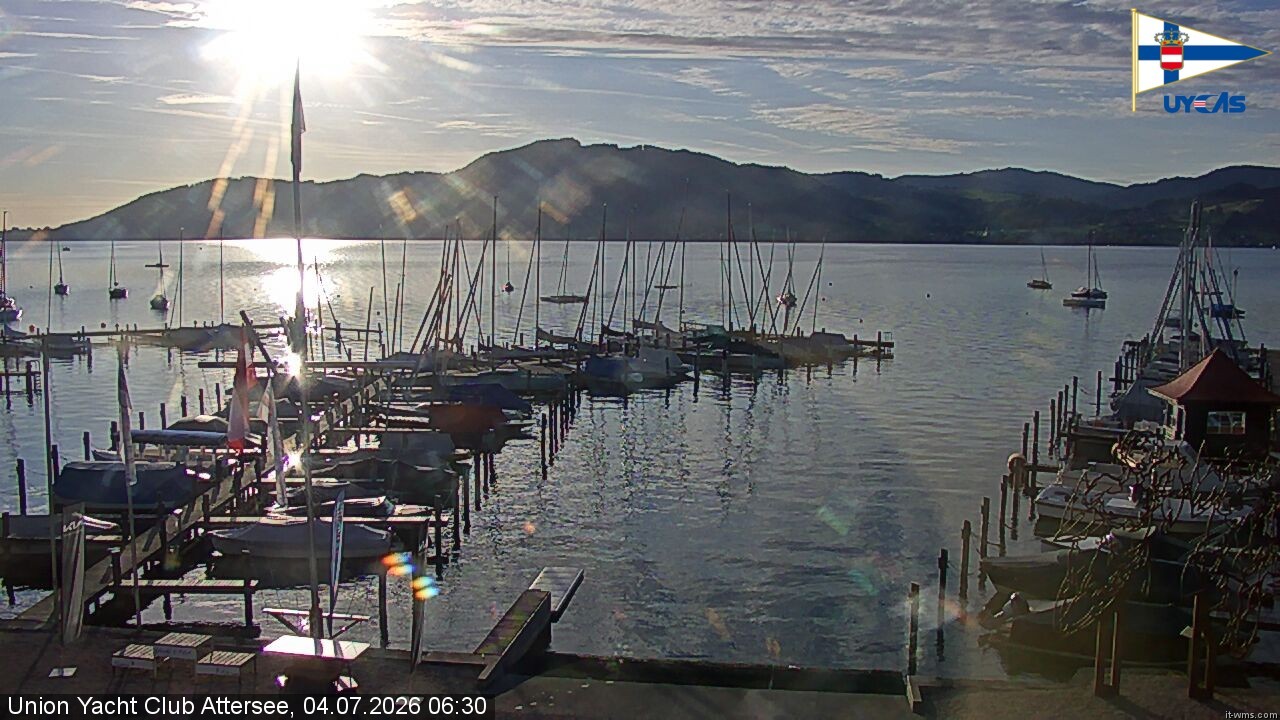 Archiv Foto Webcam Blick vom Union Yacht Club am Attersee