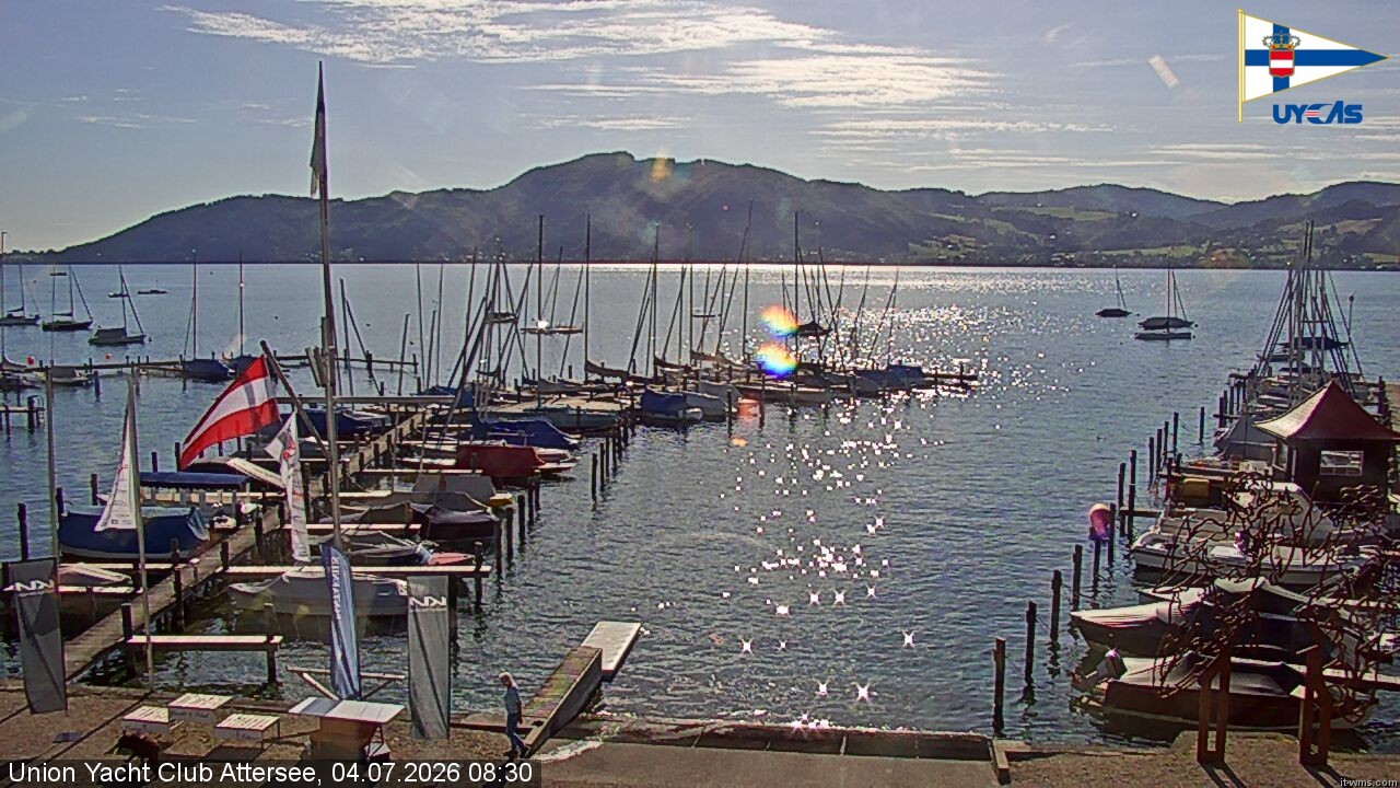 Archiv Foto Webcam Blick vom Union Yacht Club am Attersee