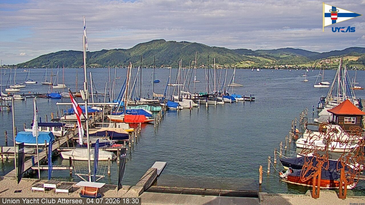 Archiv Foto Webcam Blick vom Union Yacht Club am Attersee