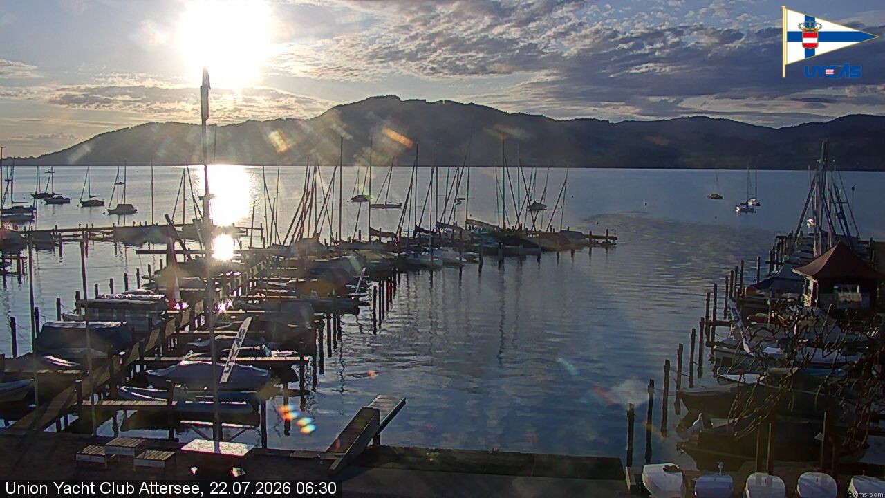 Archiv Foto Webcam Blick vom Union Yacht Club am Attersee