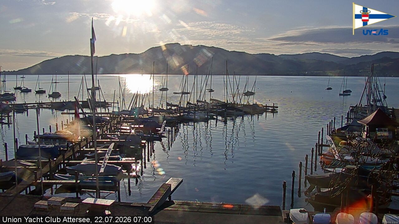 Archiv Foto Webcam Blick vom Union Yacht Club am Attersee