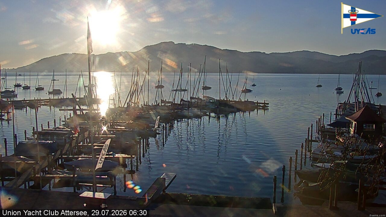 Archiv Foto Webcam Blick vom Union Yacht Club am Attersee