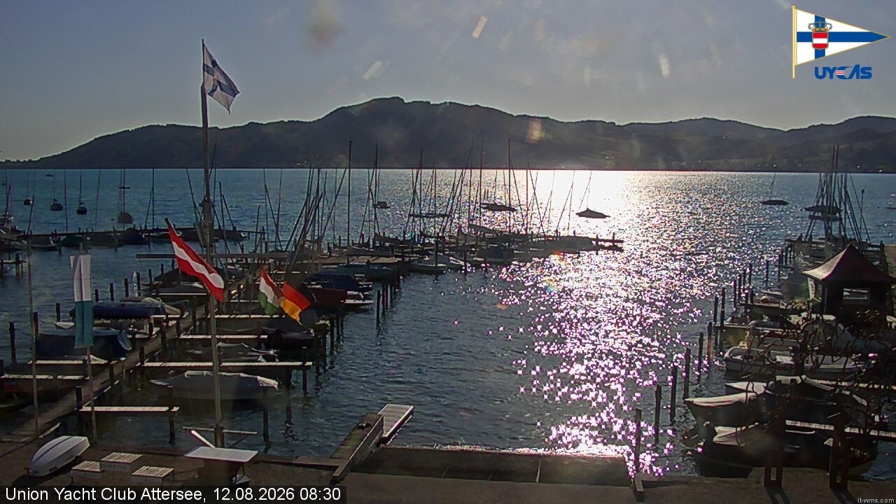 Archived image Webcam Attersee: View at Union Yacht Club