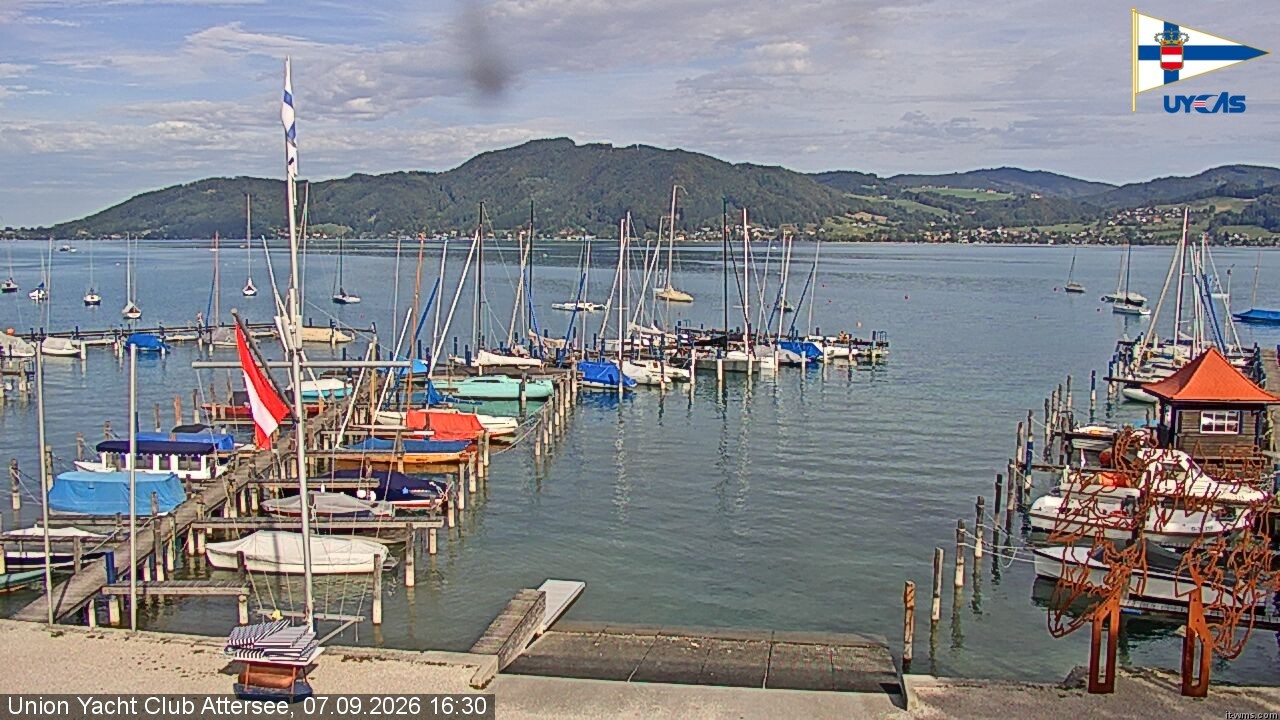 Archiv Foto Webcam Blick vom Union Yacht Club am Attersee
