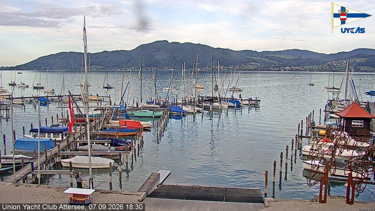 Archiv Foto Webcam Blick vom Union Yacht Club am Attersee