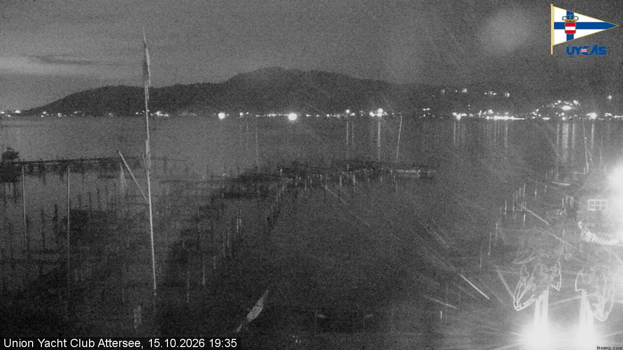 Archiv Foto Webcam Blick vom Union Yacht Club am Attersee
