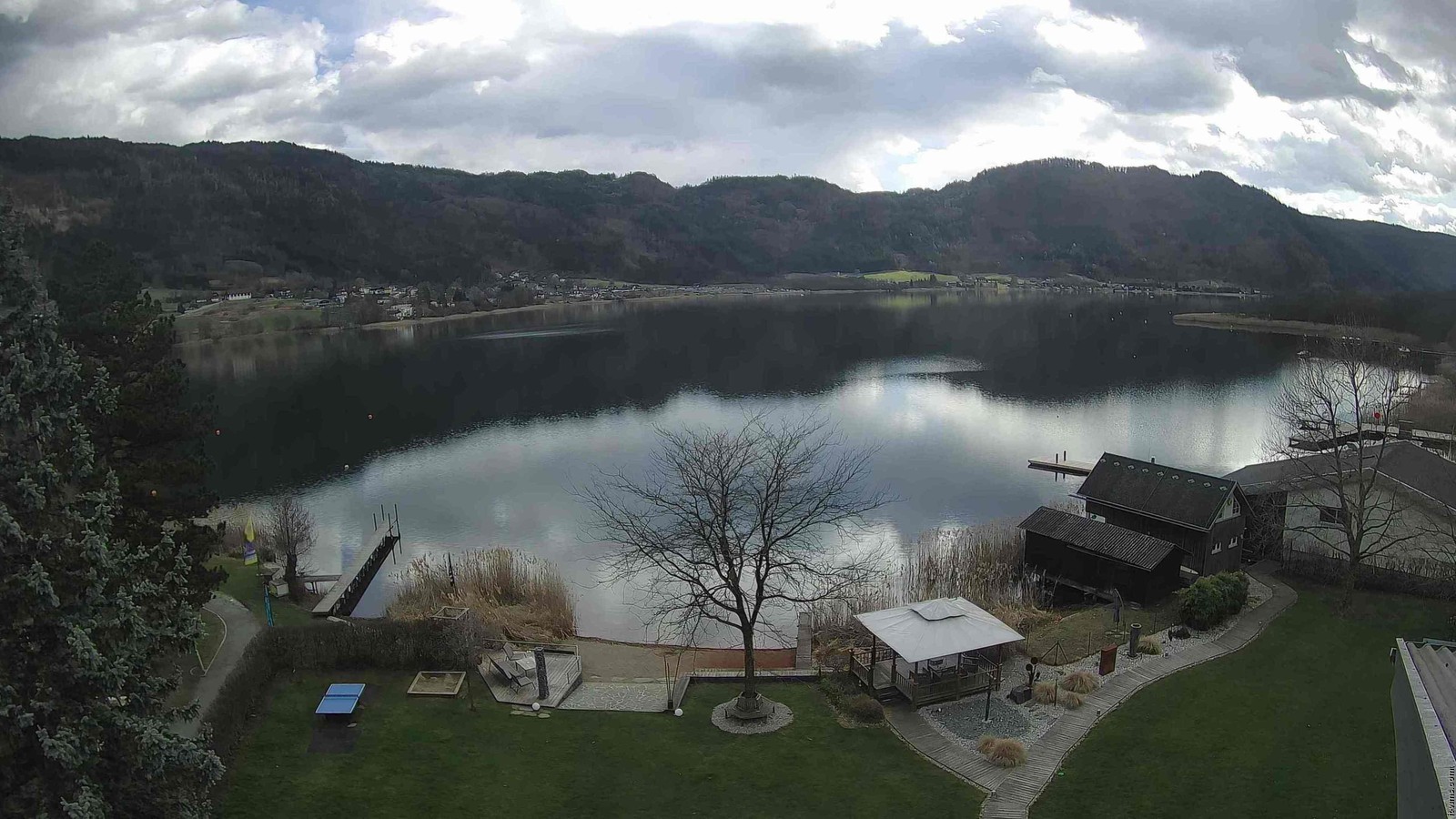 Archiv Foto Webcam Ossiacher See: Ausblick vom Hotel Seerose