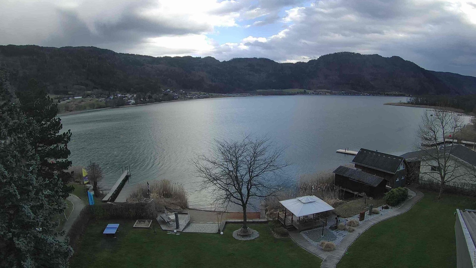 Archiv Foto Webcam Ossiacher See: Ausblick vom Hotel Seerose