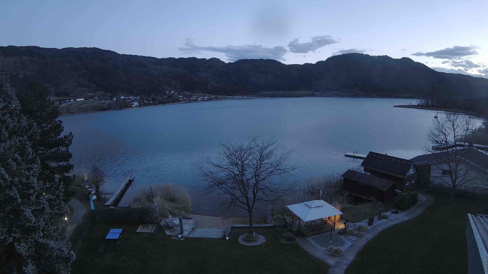 Archiv Foto Webcam Ossiacher See: Ausblick vom Hotel Seerose
