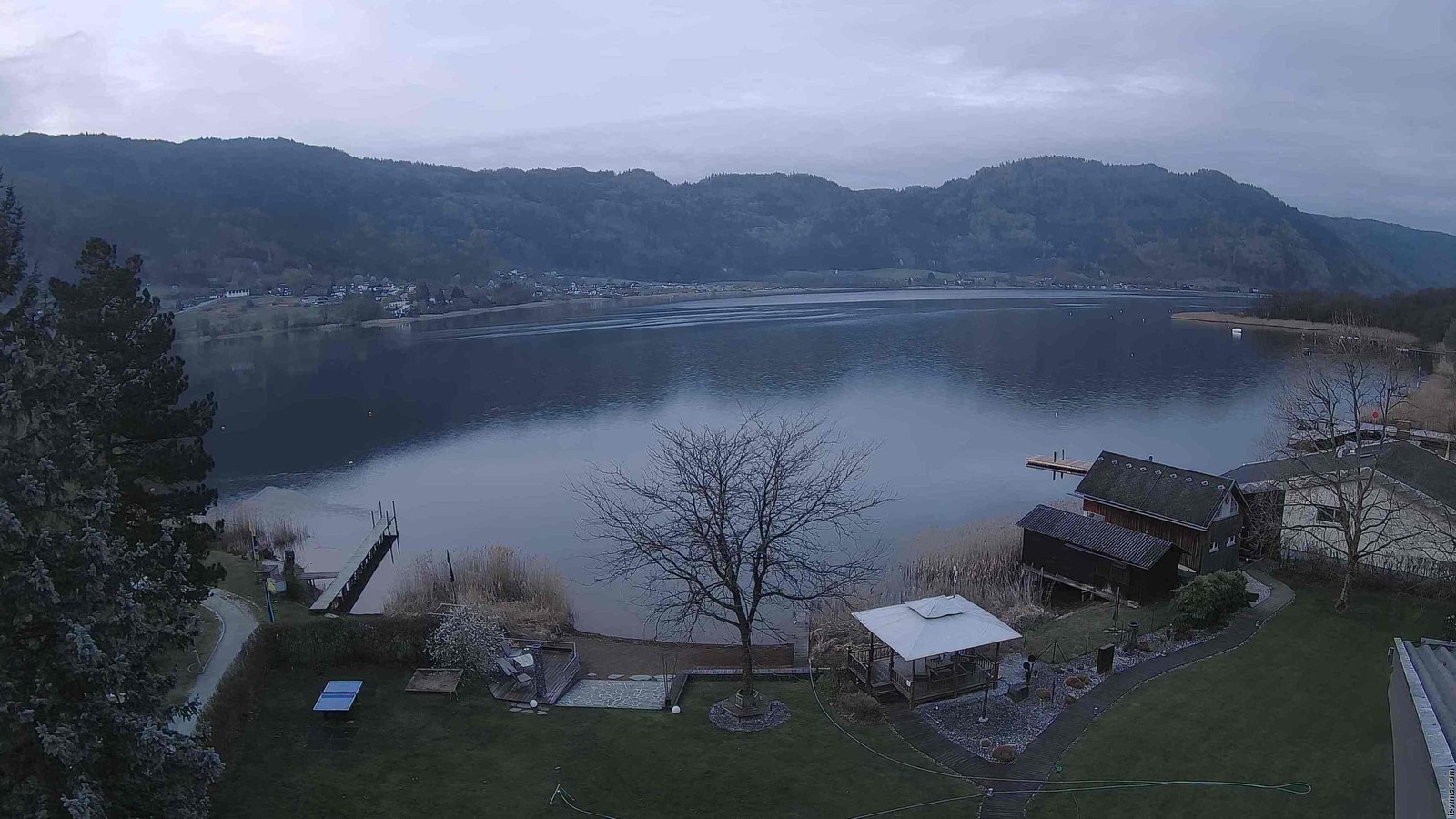 Archived image Webcam View at Hotel Seerose