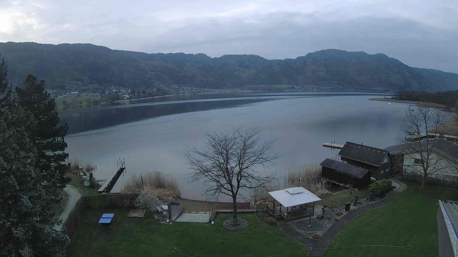 Archived image Webcam View at Hotel Seerose