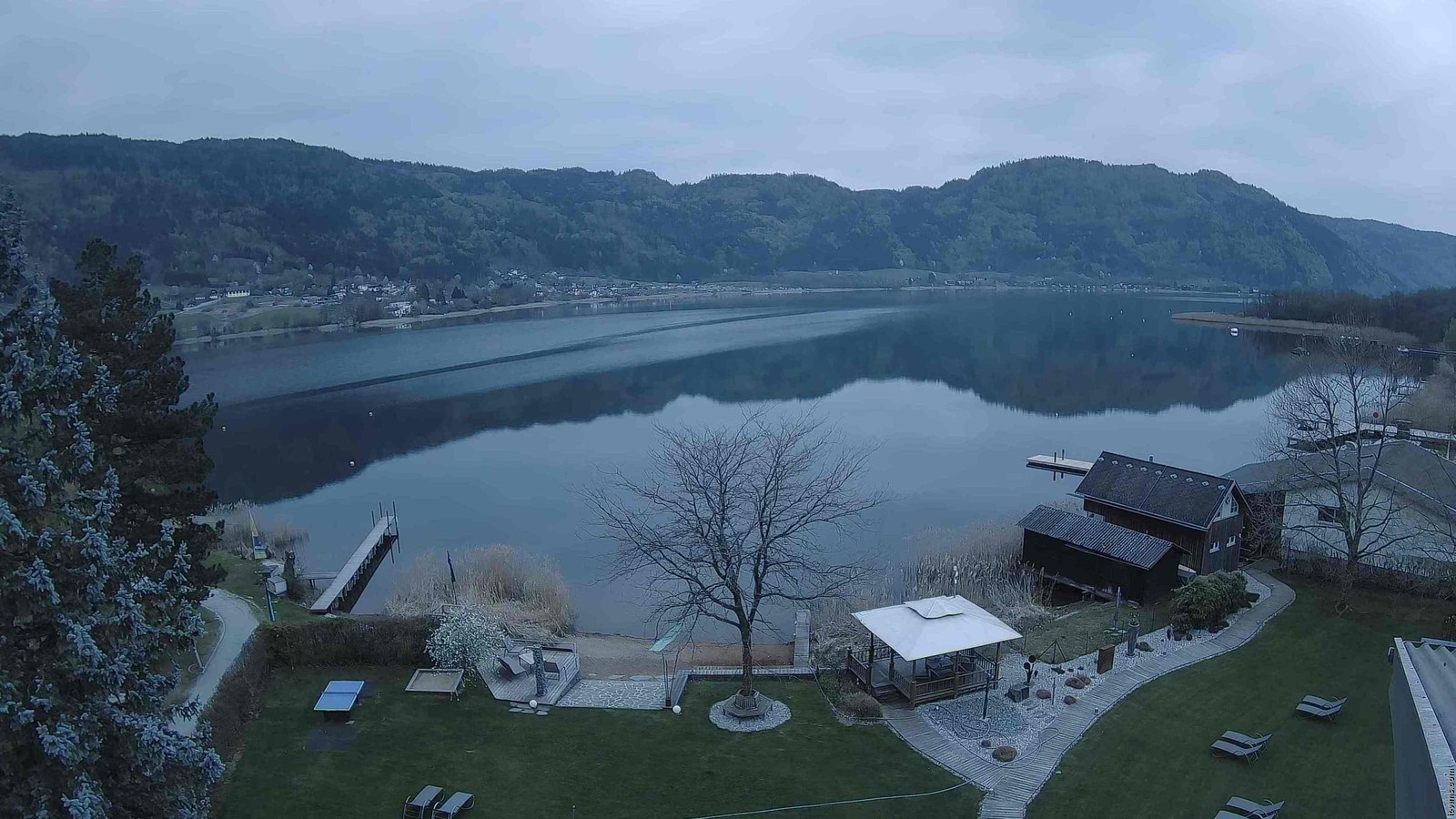 Archiv Foto Webcam Ossiacher See: Ausblick vom Hotel Seerose