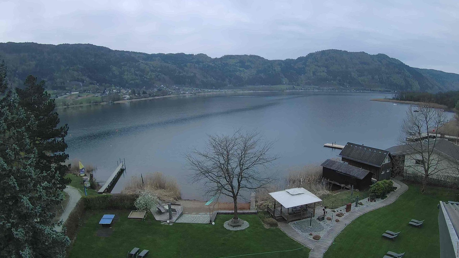 Archiv Foto Webcam Ossiacher See: Ausblick vom Hotel Seerose