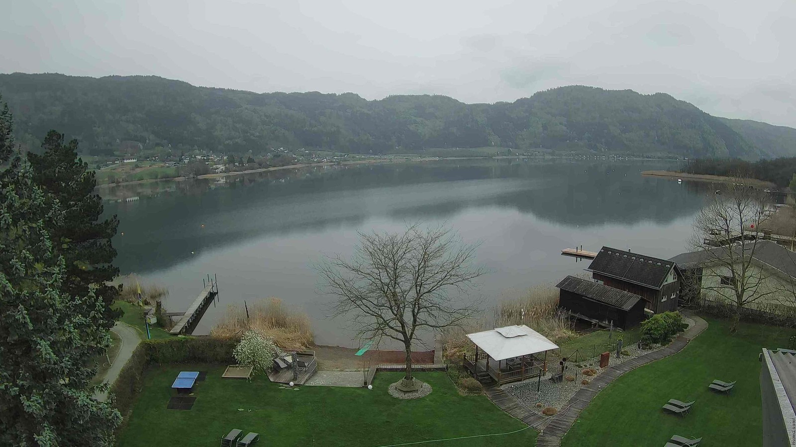 Archiv Foto Webcam Ossiacher See: Ausblick vom Hotel Seerose