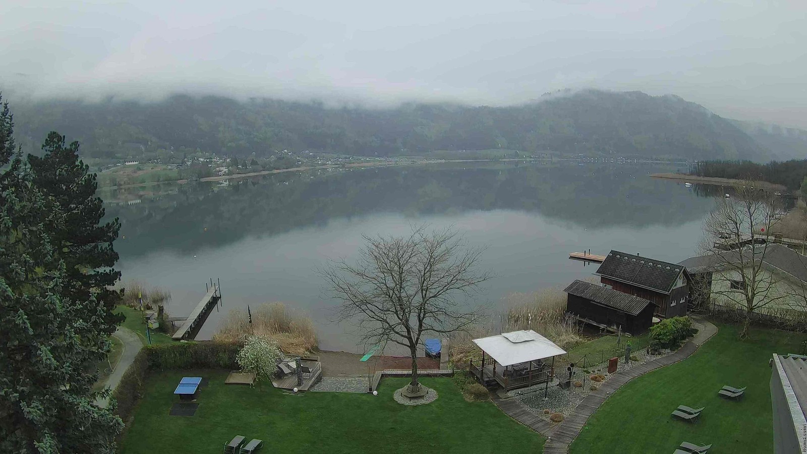 Archiv Foto Webcam Ossiacher See: Ausblick vom Hotel Seerose