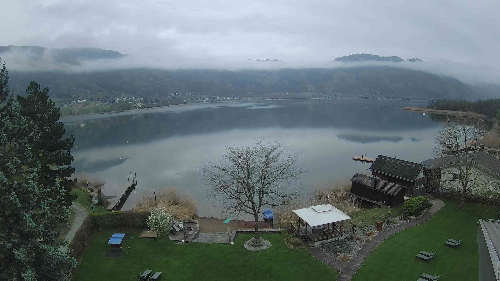 Archiv Foto Webcam Ossiacher See: Ausblick vom Hotel Seerose