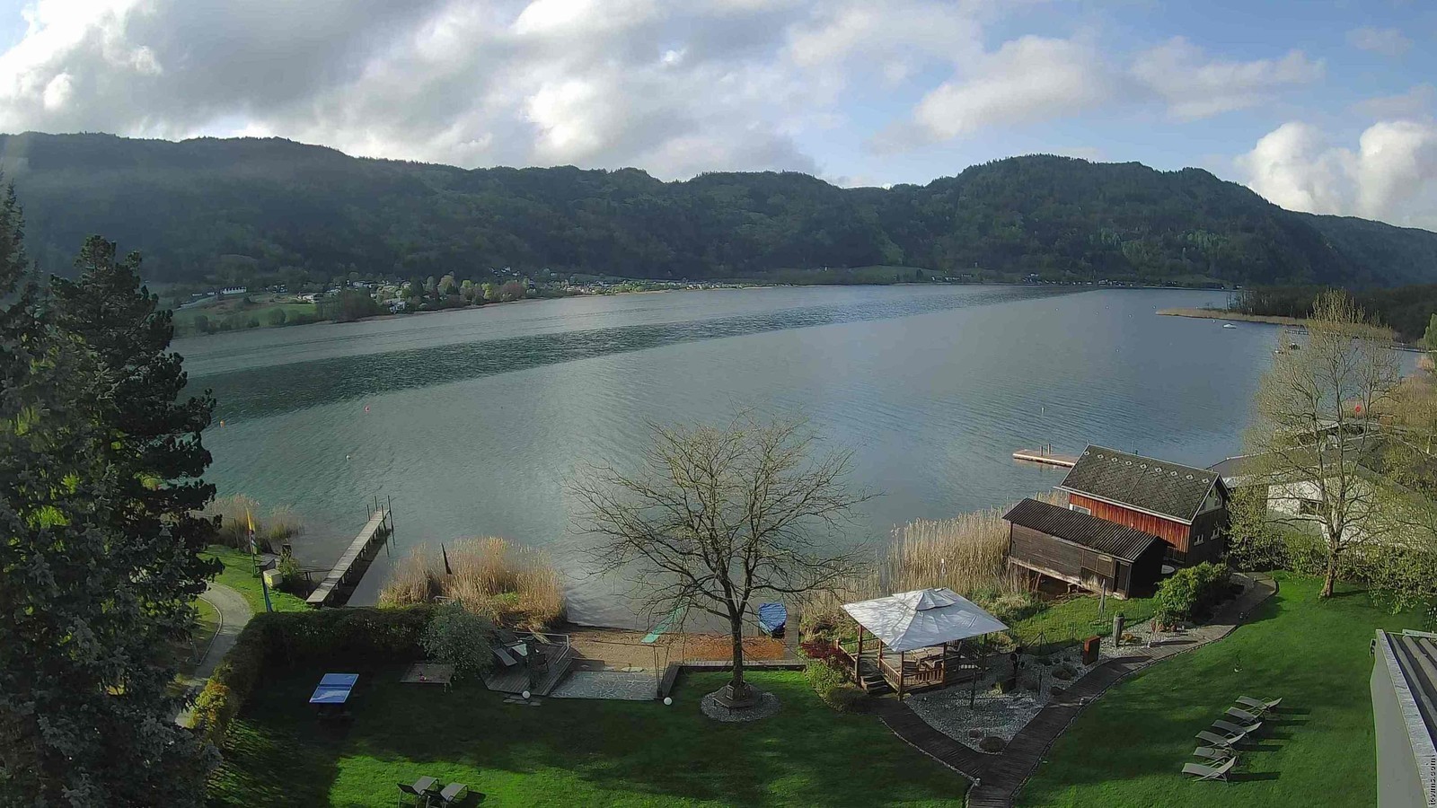 Archiv Foto Webcam Ossiacher See: Ausblick vom Hotel Seerose