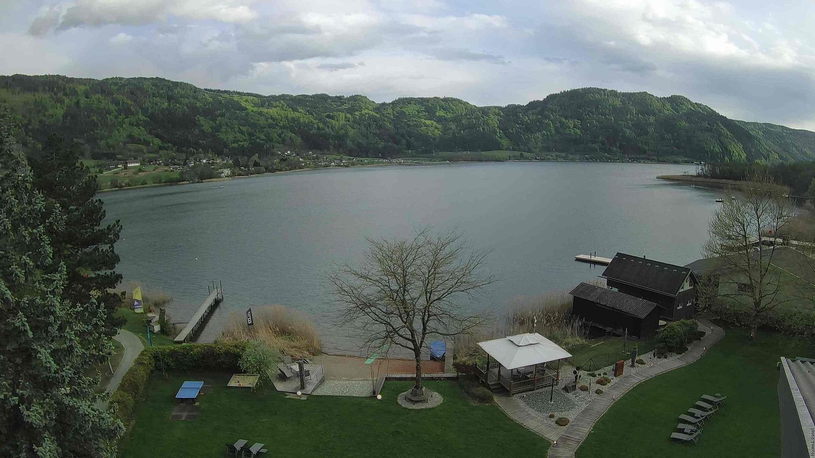 Archiv Foto Webcam Ossiacher See: Ausblick vom Hotel Seerose