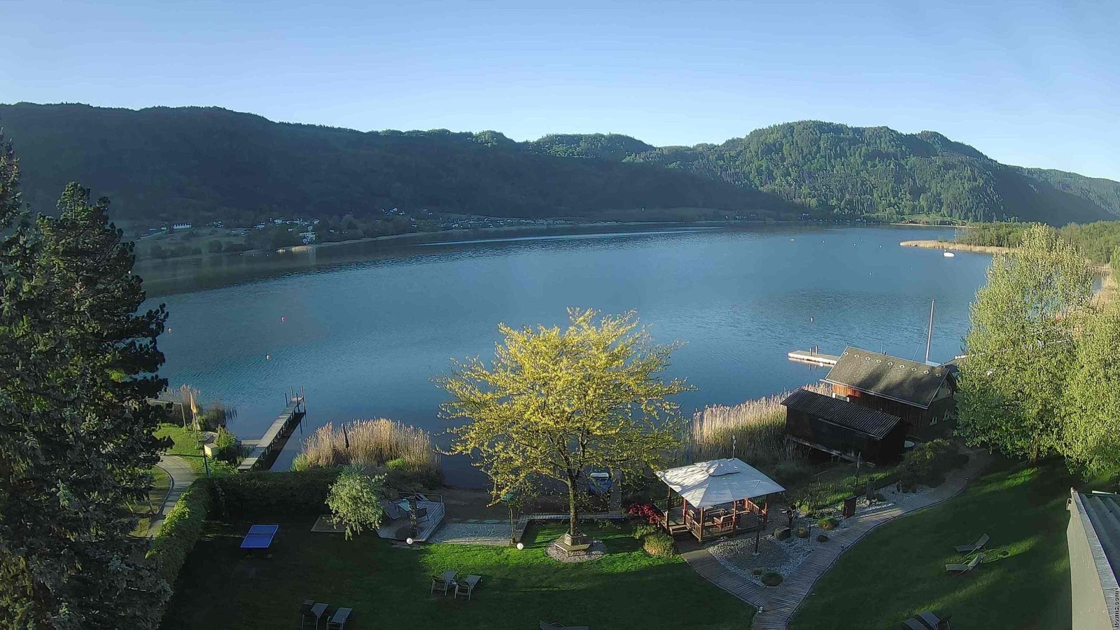 Archiv Foto Webcam Ossiacher See: Ausblick vom Hotel Seerose