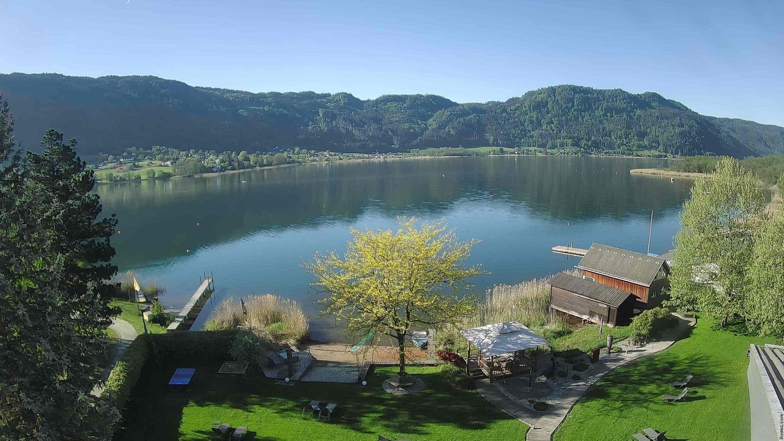Archiv Foto Webcam Ossiacher See: Ausblick vom Hotel Seerose