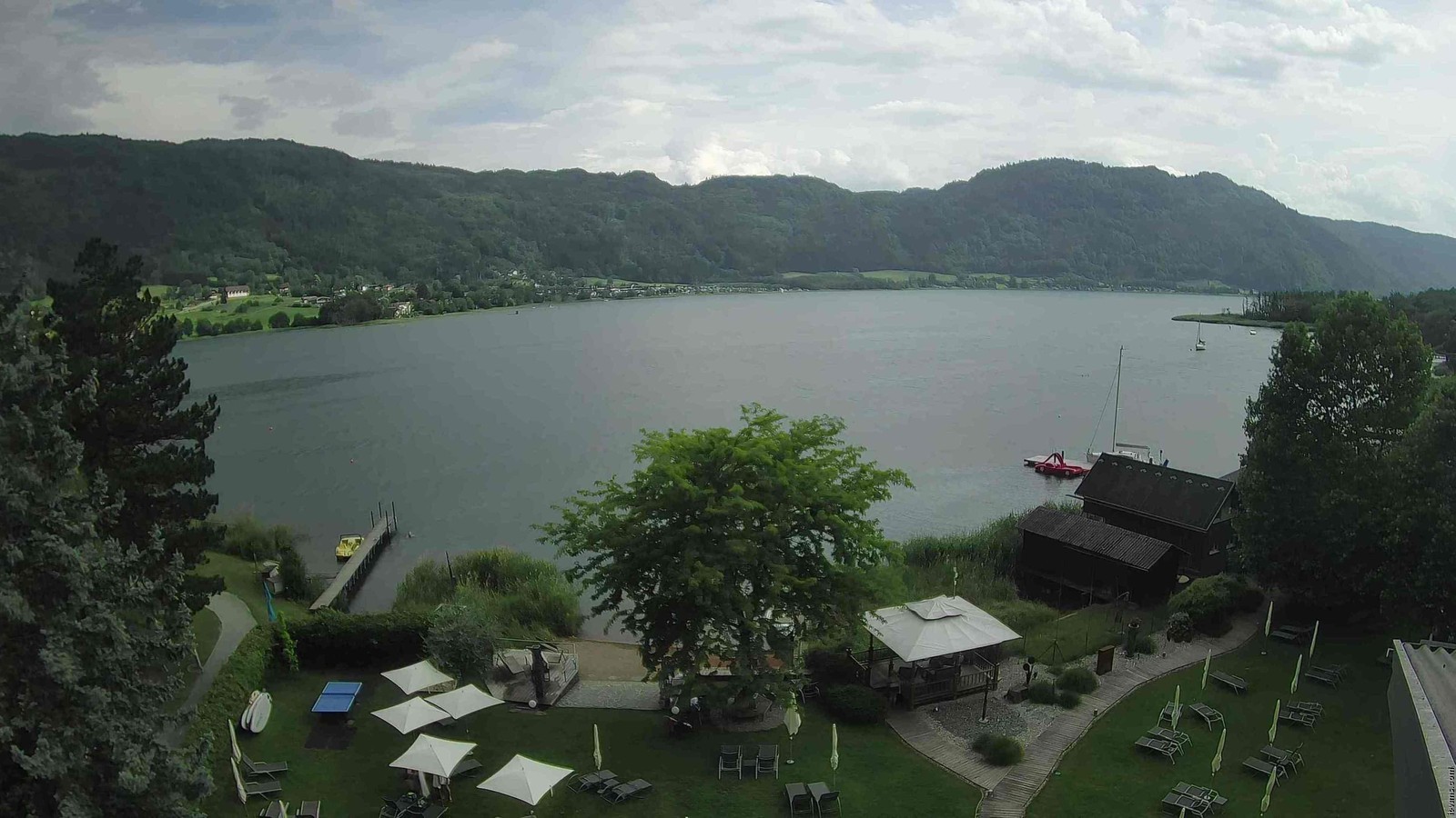 Archiv Foto Webcam Ossiacher See: Ausblick vom Hotel Seerose