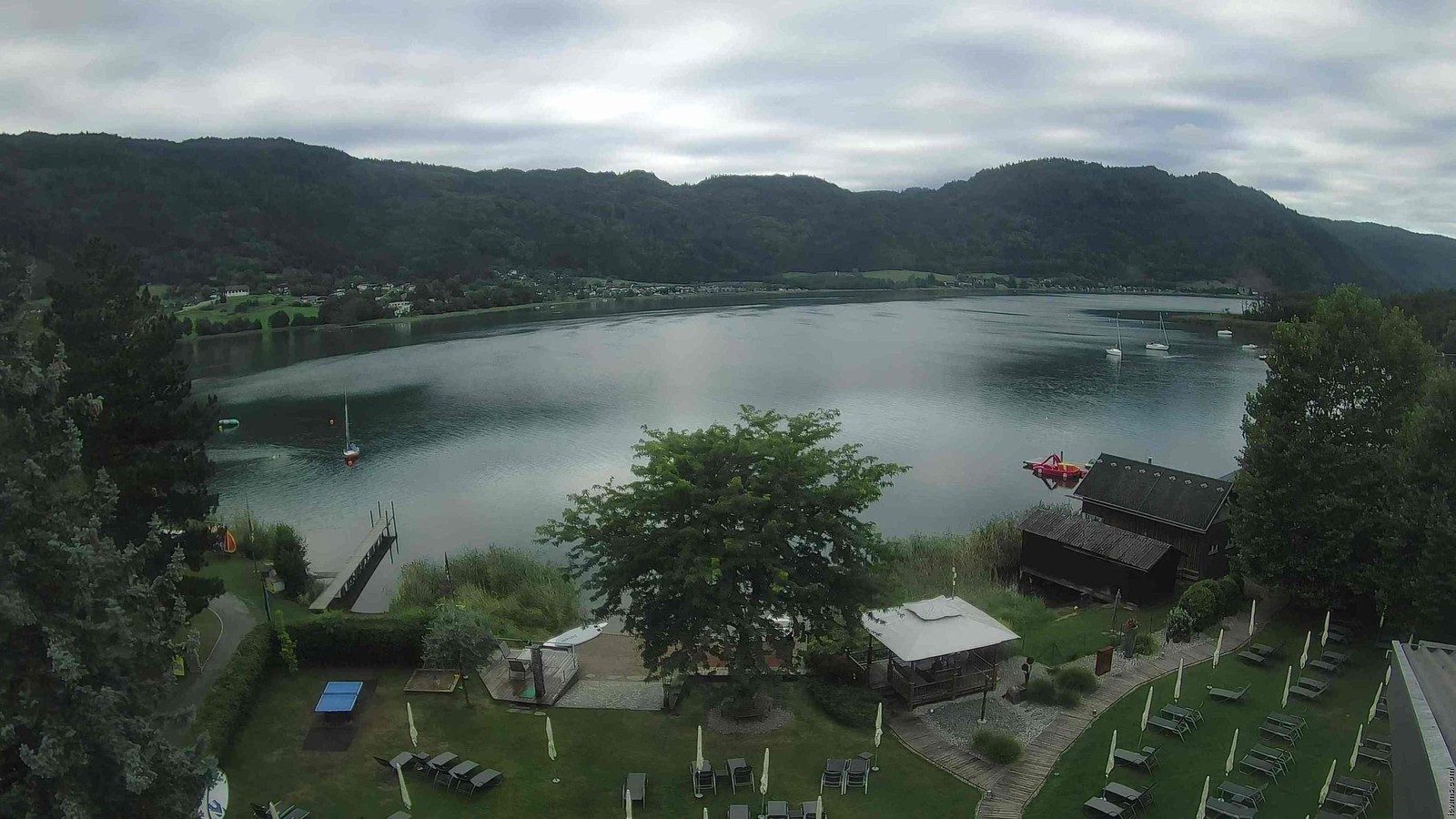 Archived image Webcam View at Hotel Seerose