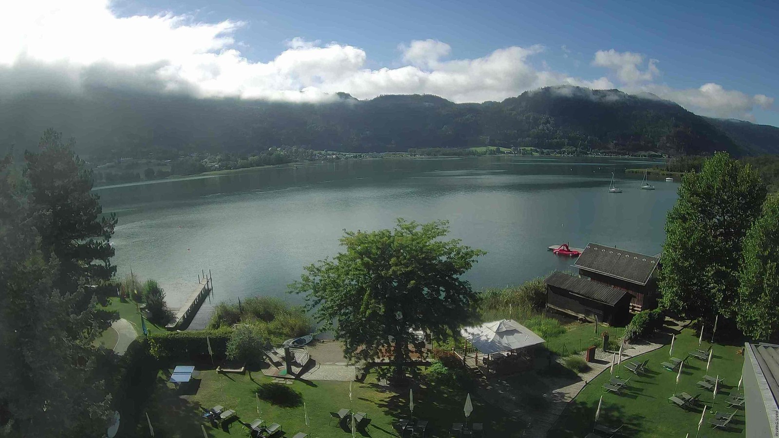 Archived image Webcam View at Hotel Seerose