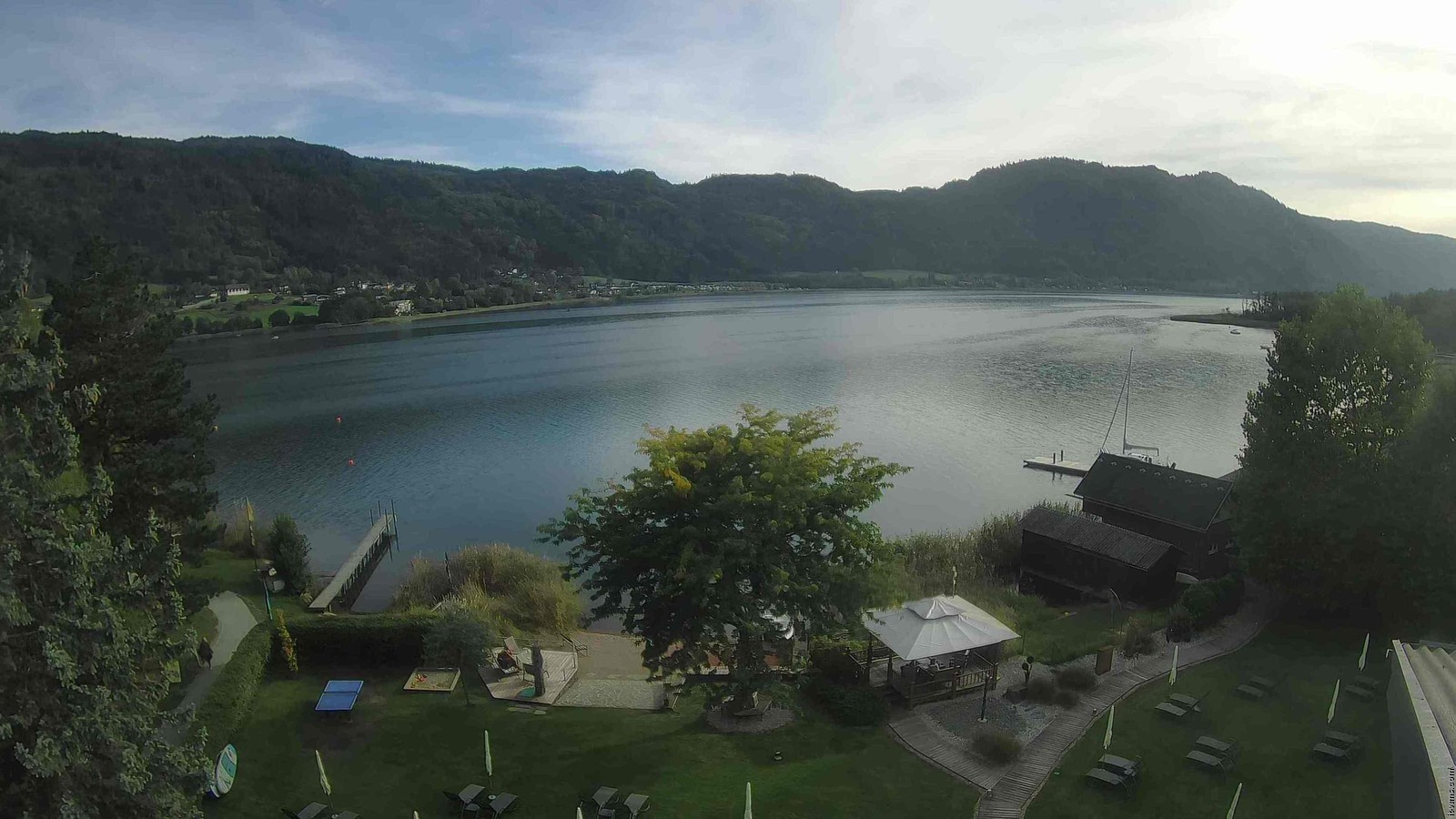 Archiv Foto Webcam Ossiacher See: Ausblick vom Hotel Seerose