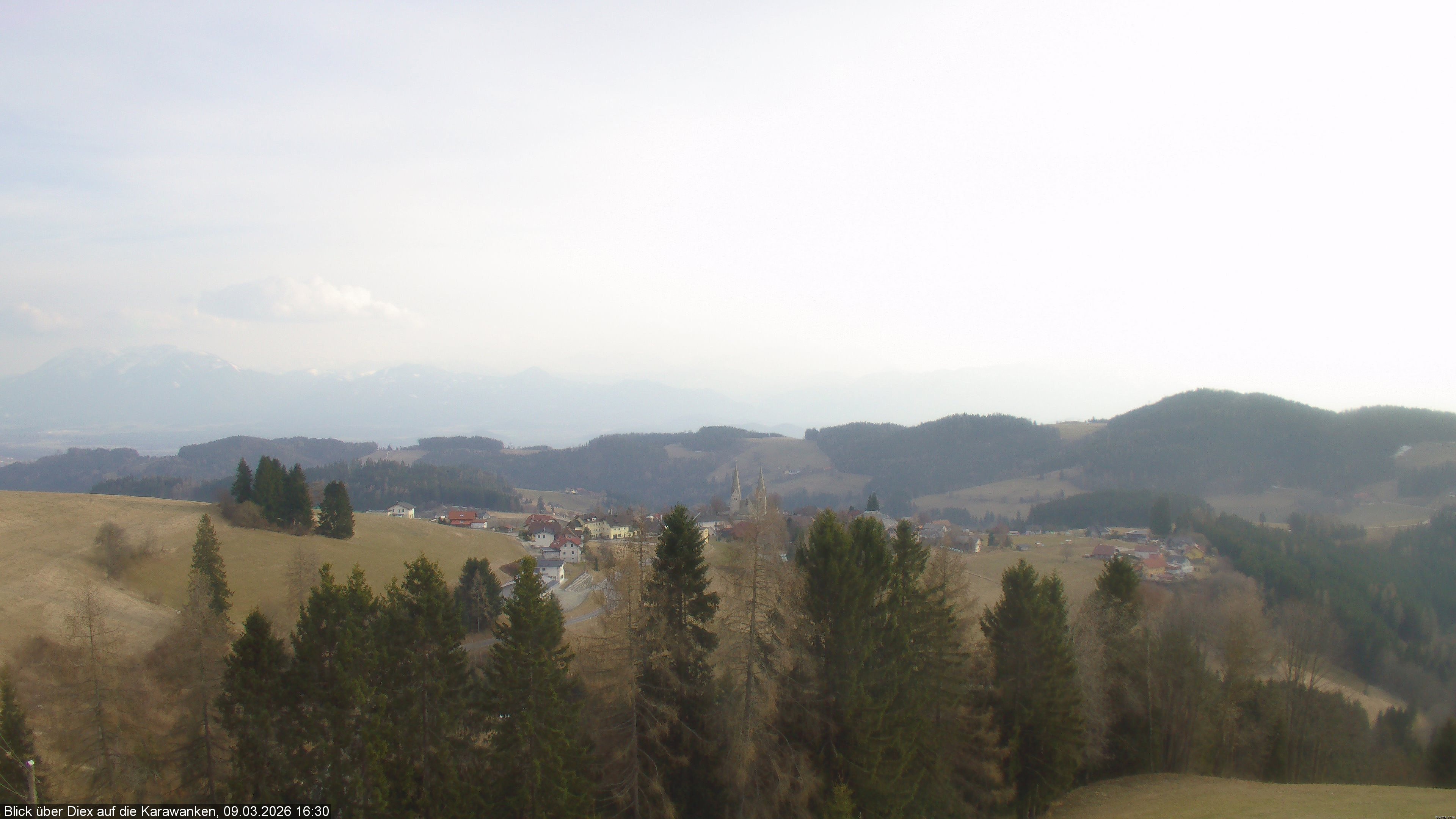 Archived image Webcam Outlook on Diex