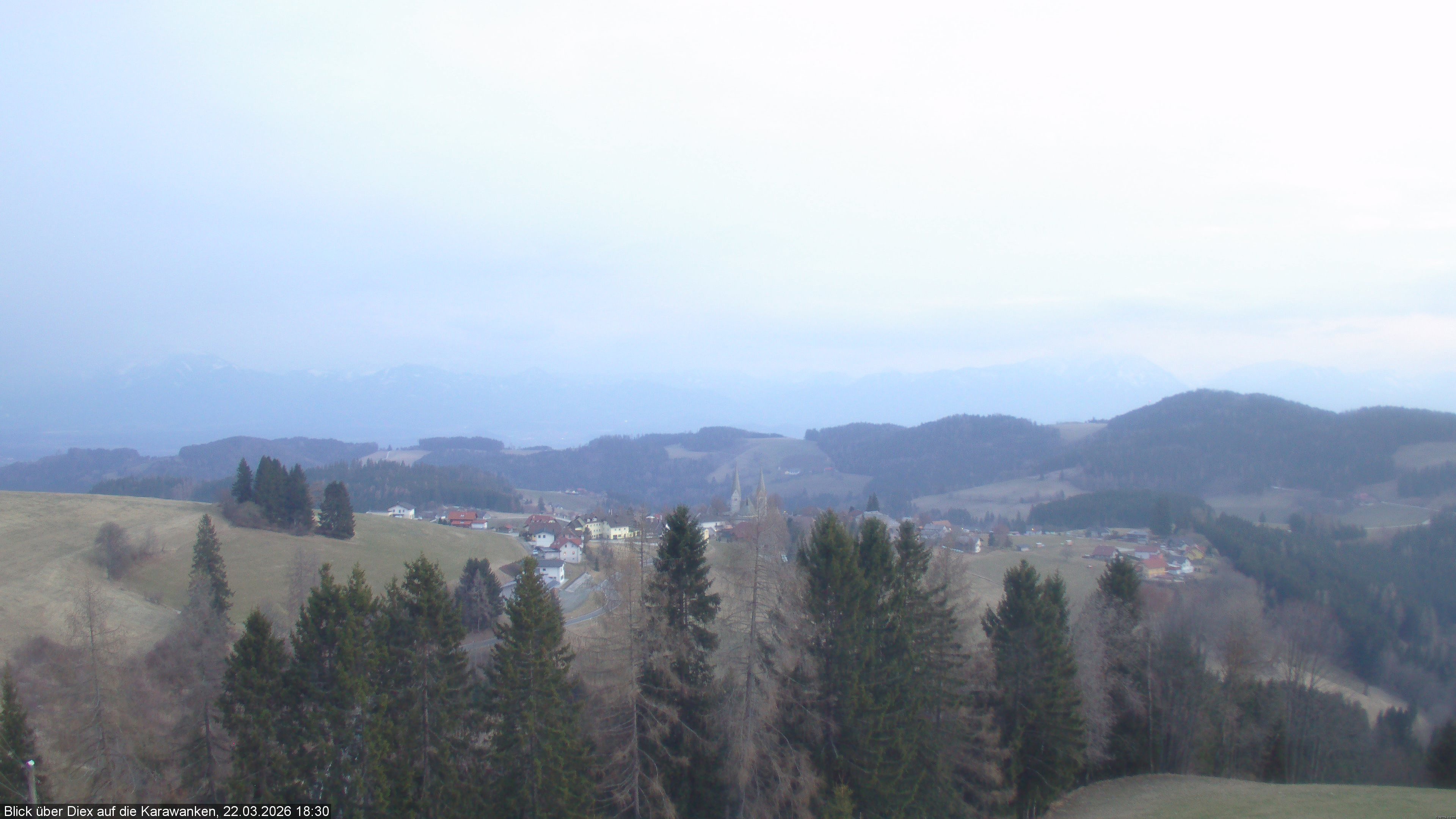 Archived image Webcam Outlook on Diex