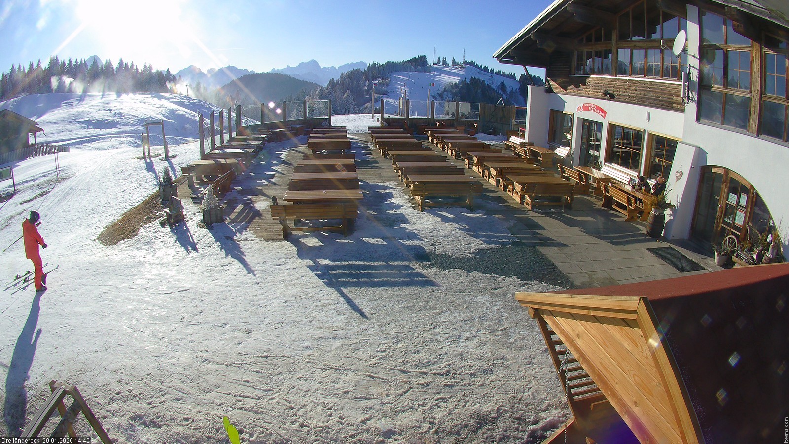 Archiv Foto Webcam Dreiländereck in der Region Villach: Bergrestaurant