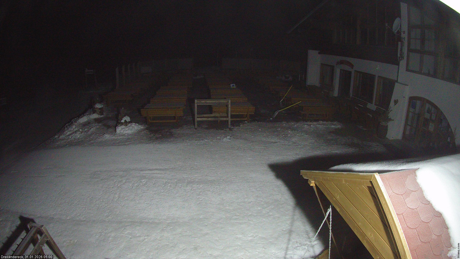 Archiv Foto Webcam Dreiländereck in der Region Villach: Bergrestaurant