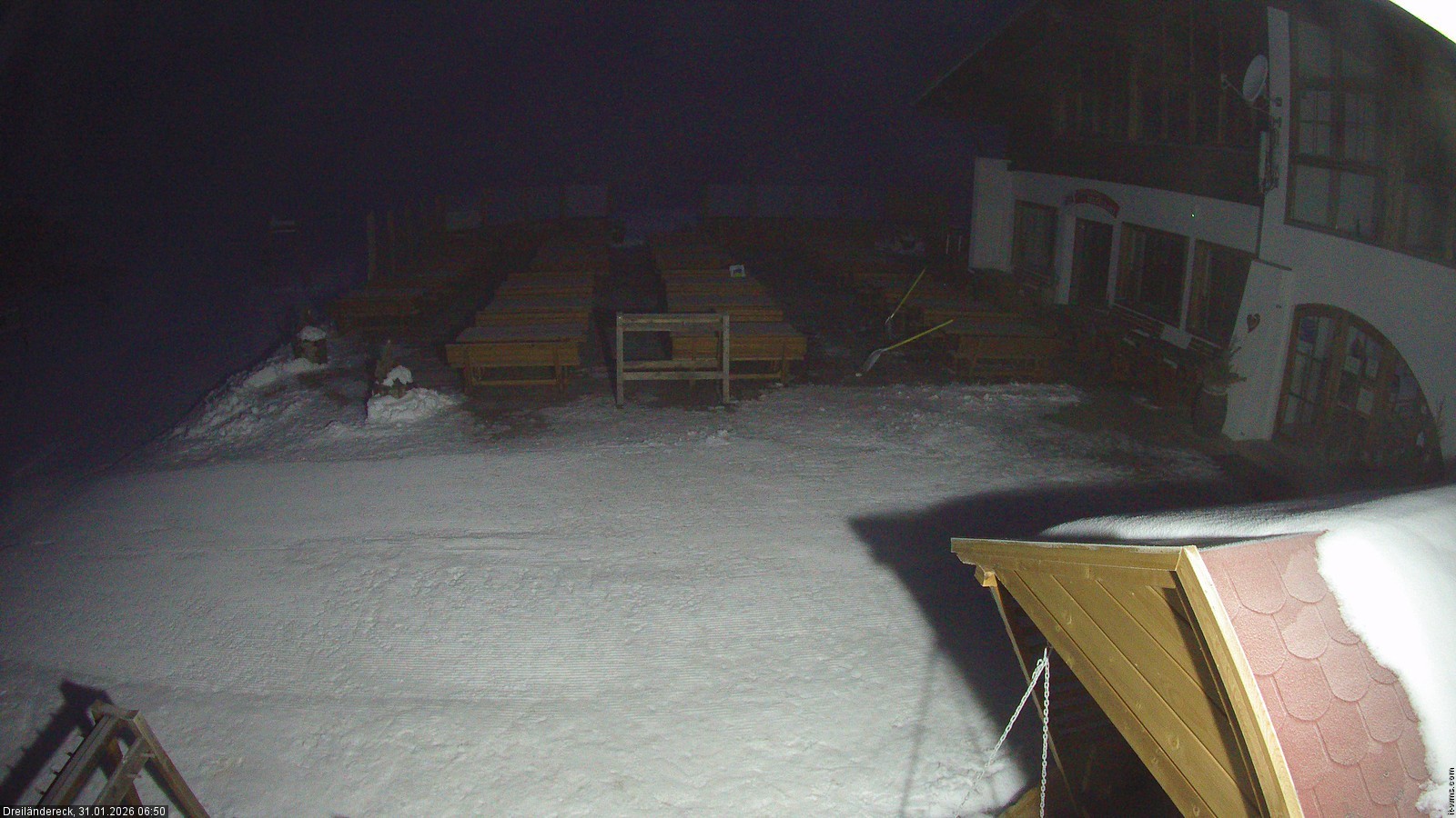 Archiv Foto Webcam Dreiländereck in der Region Villach: Bergrestaurant