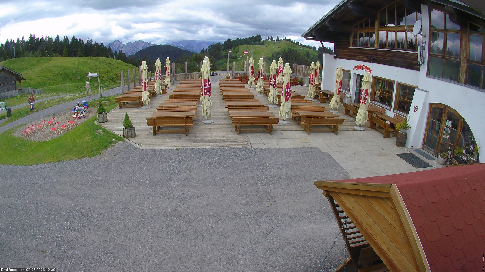 Archived image Webcam Mountain Restaurant Dreiländereck