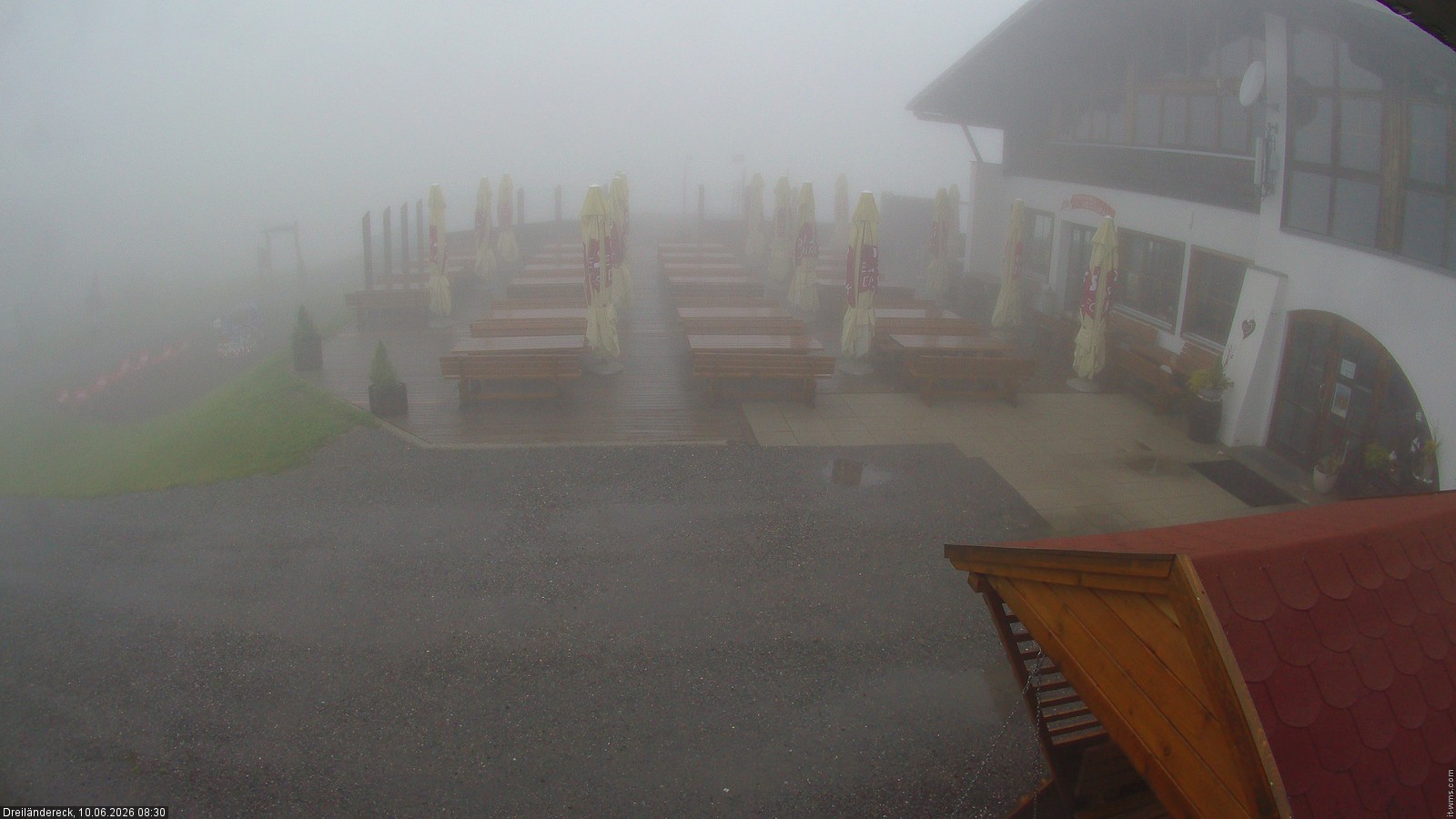 Archiv Foto Webcam Dreiländereck in der Region Villach: Bergrestaurant