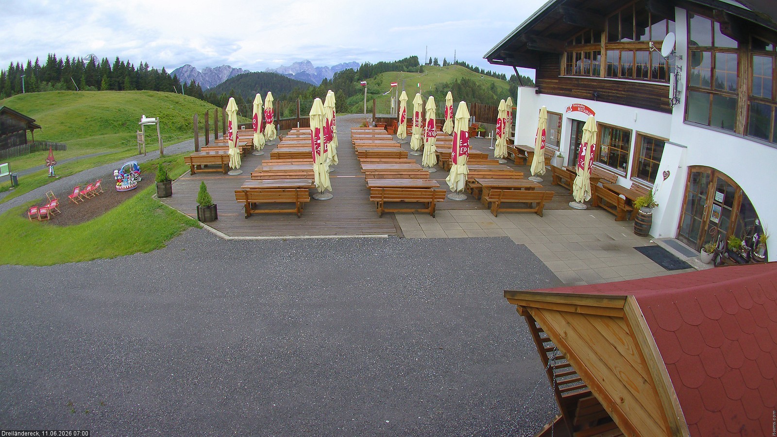 Archived image Webcam Mountain Restaurant Dreiländereck
