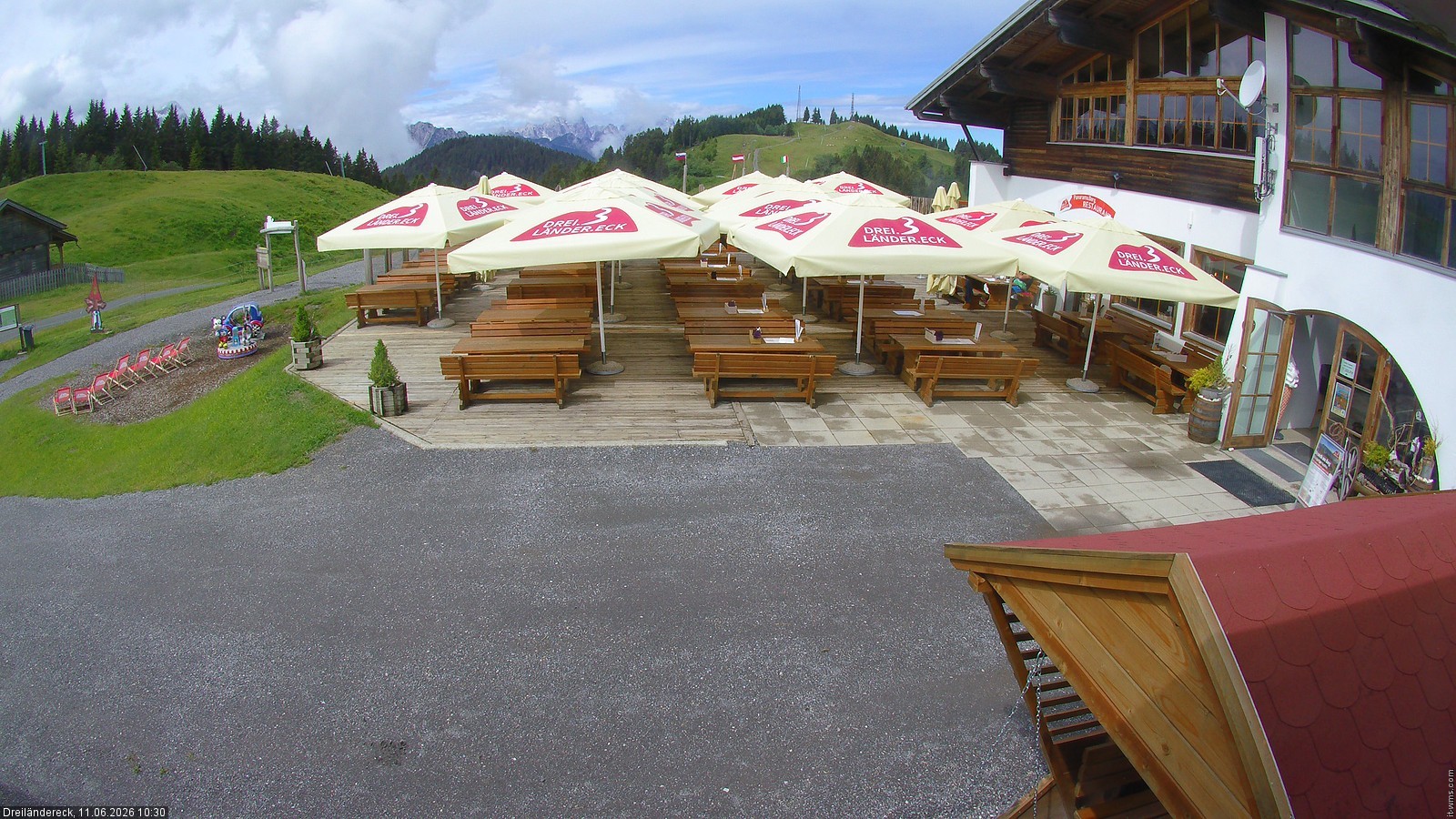 Archived image Webcam Mountain Restaurant Dreiländereck